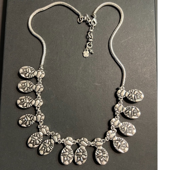 VINTAGE LUCKY BRAND: Reversable Necklace & Bracelet/Silvertone & Glass/Earrings - Picture 4 of 12